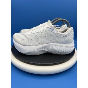 Topo Athletic Atmos Womens Size 8.5 White Running Shoes Lace Up Sneakers